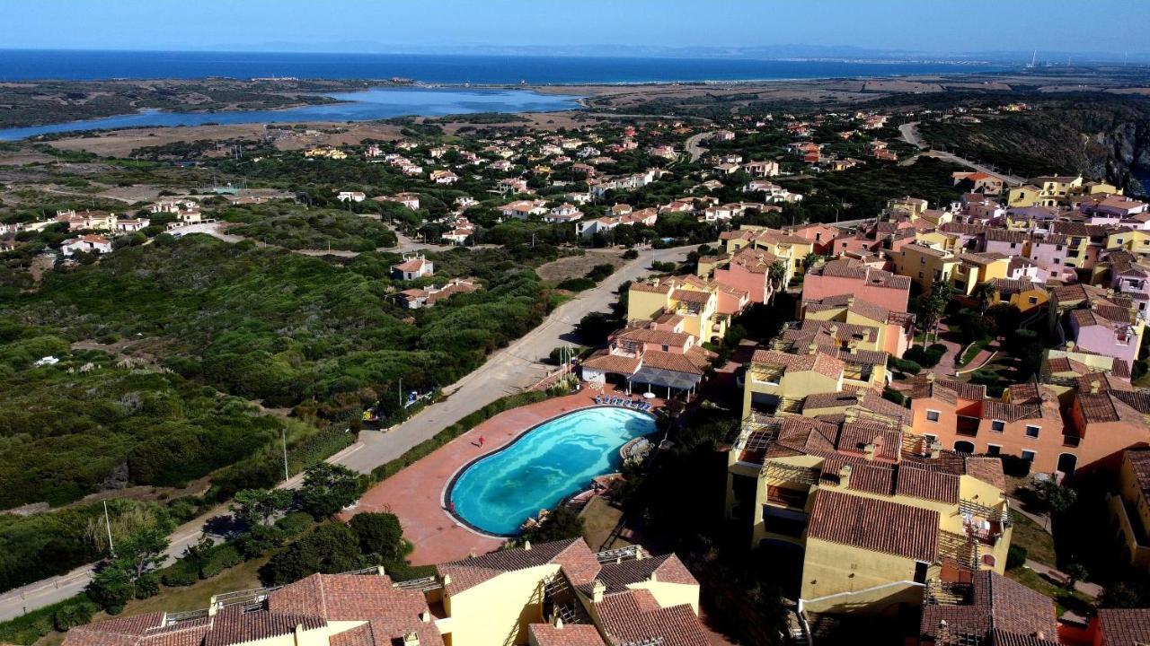 Hotiday Village סטינטינו מראה חיצוני תמונה